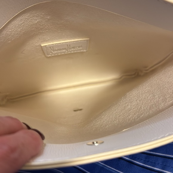 Neiman Marcus clutch small handbag purse - Picture 2 of 2